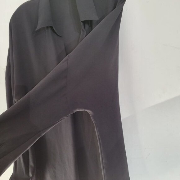 Olivaceous Classic Black Flowy V Neck Long Sleeve Shirt Blouse Top Size Medium - Picture 4 of 11